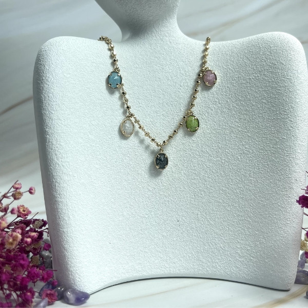 Yellow Gold Necklace with Oval Shape Adorned with Stones Like a Gemstones
